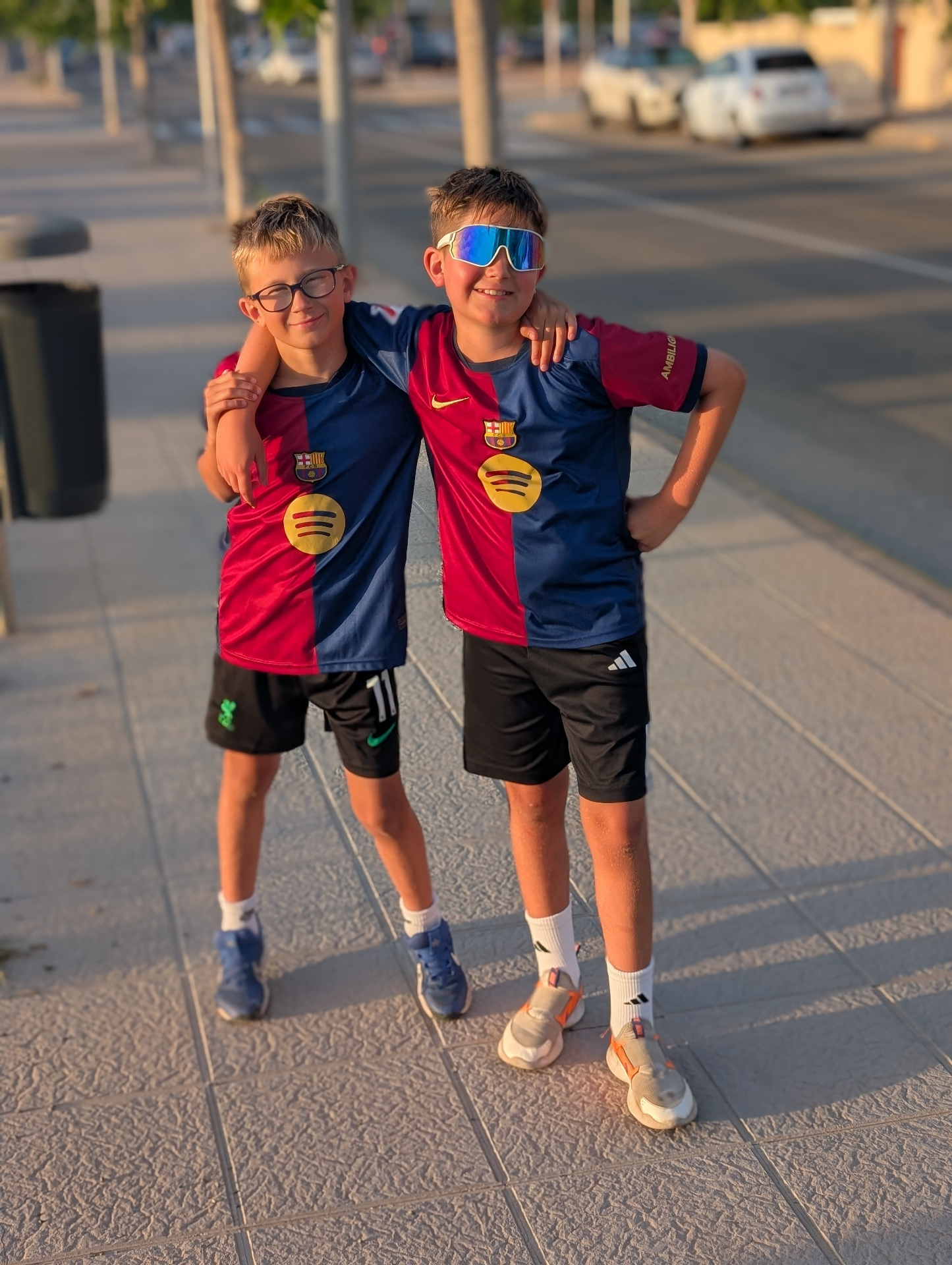 Henrik og Markus, gründerne bak HitCardBros